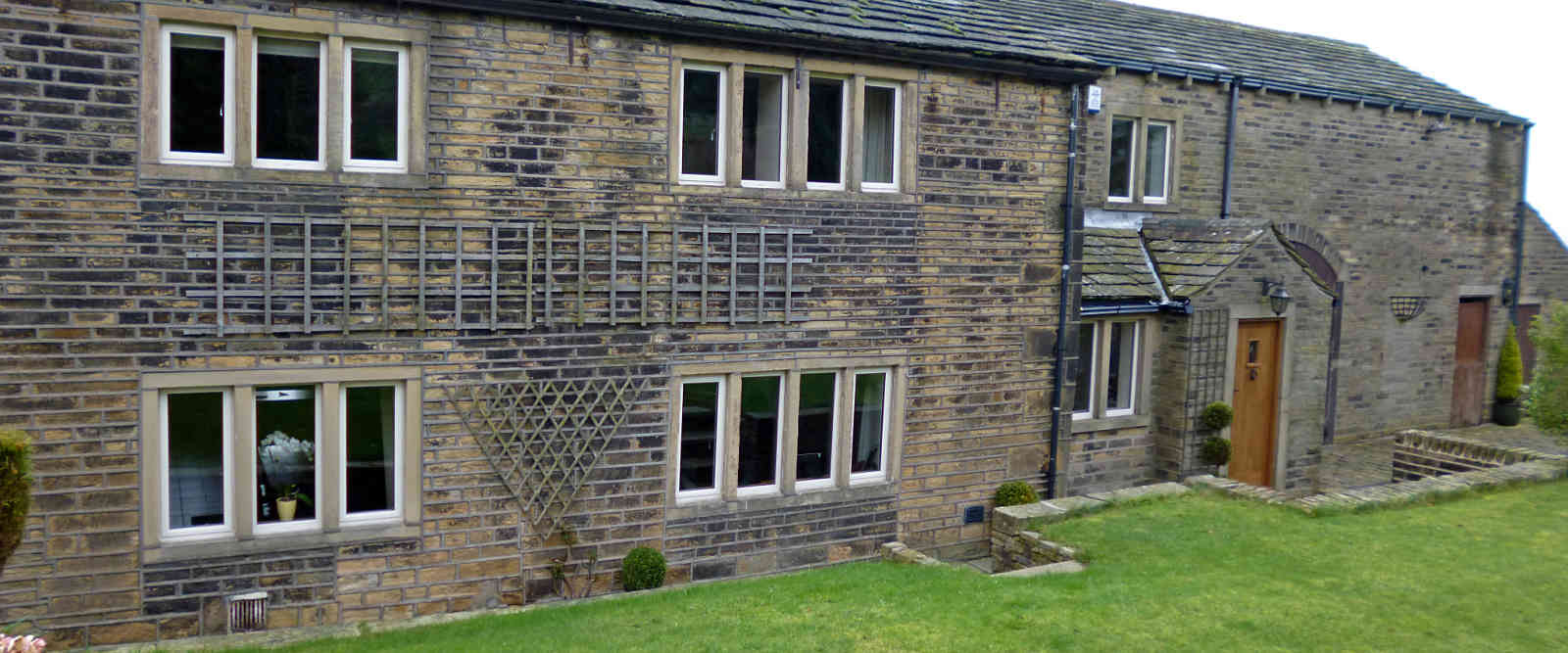 Heritage aluminium windows for listed property