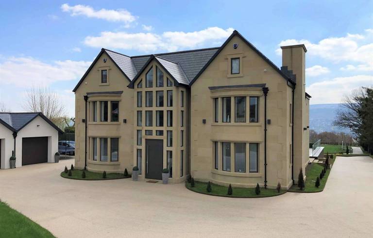 heritage windows installed as feature of spectacular modern new build at Ilkley in Yorkshire