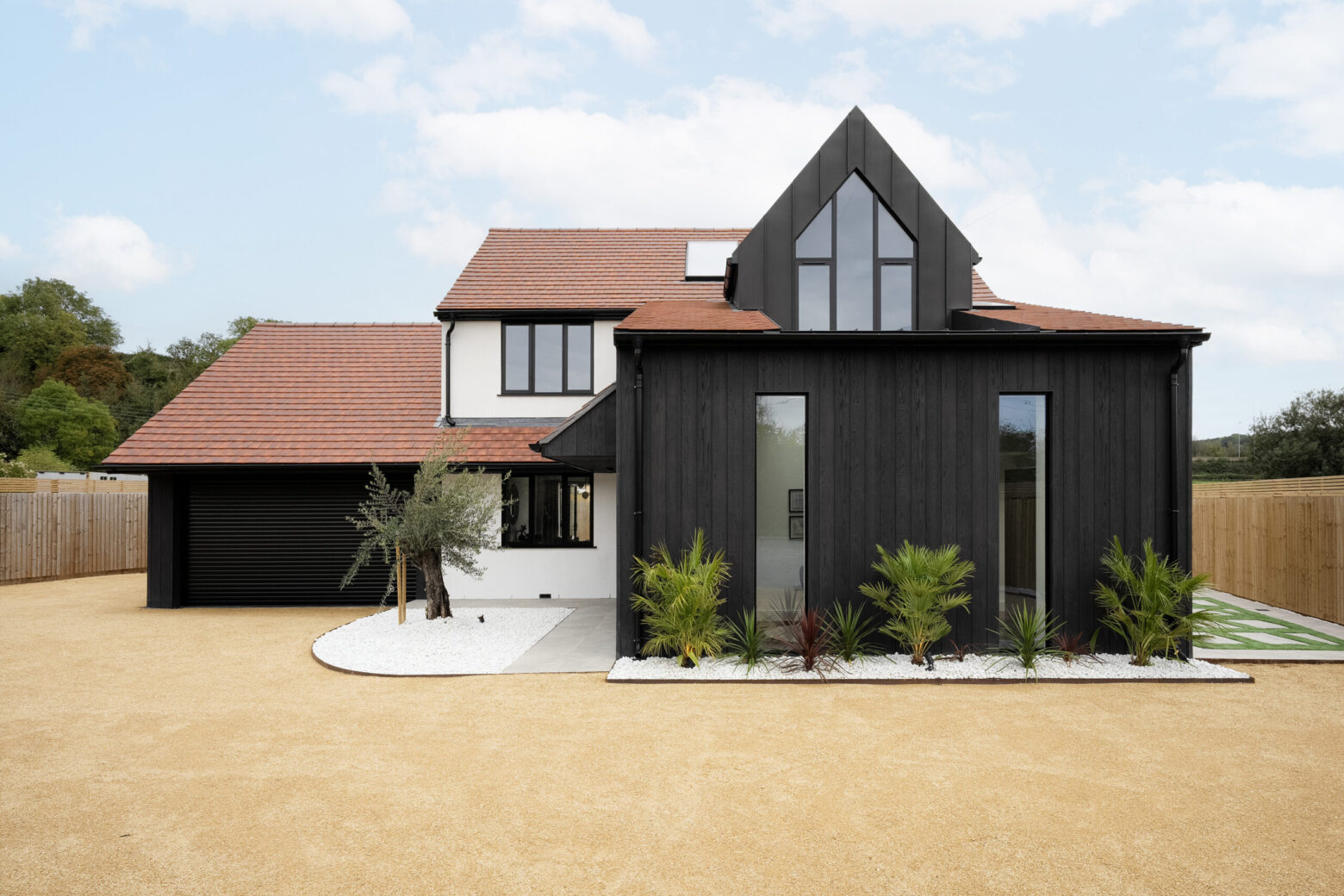 contemporary aluminium windows and doors